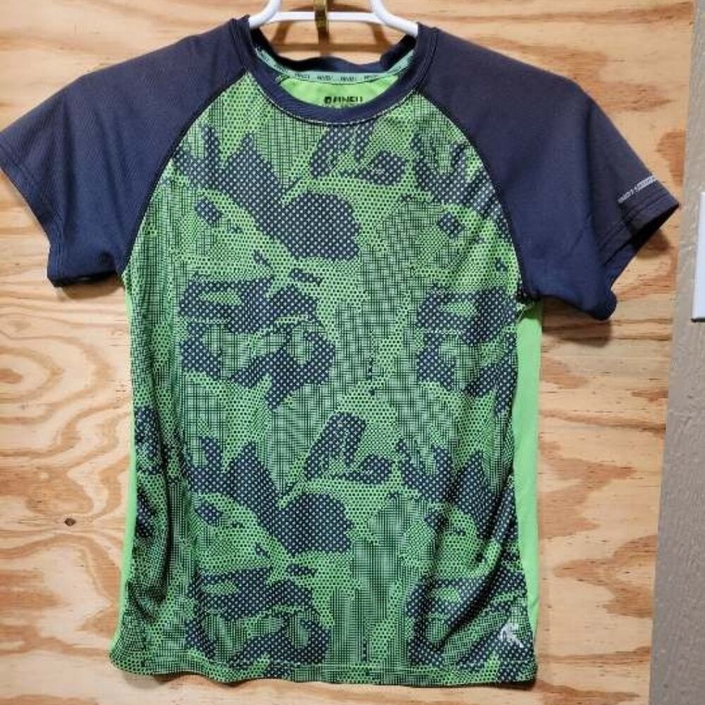 ANDI Youth Kids‎ Boys Shirt Size XXL Black & Green Round Neck